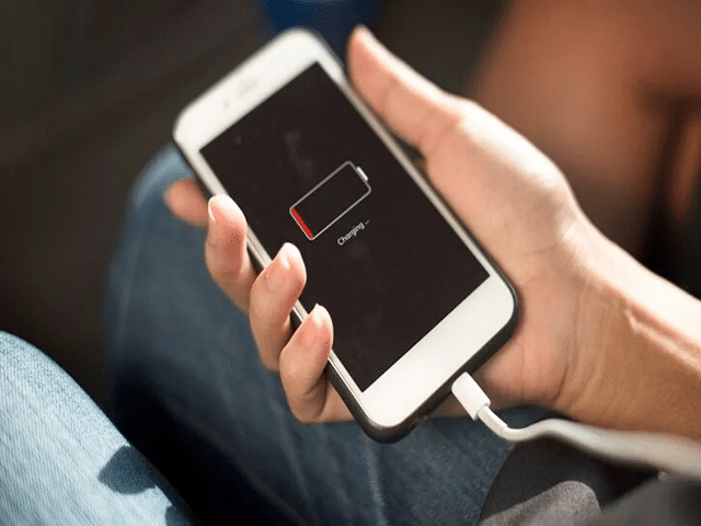 Phone Overheating While Charging? These Background Apps Could Be ...