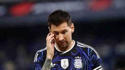 Lionel Scaloni Affirms Messi's Control Over International Future