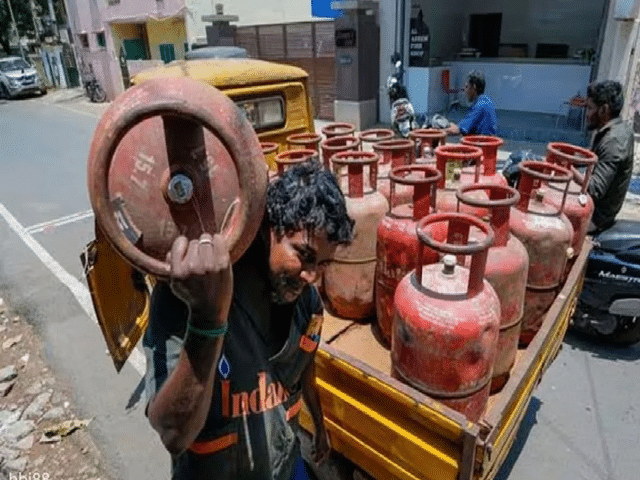 Are you facing delays in LPG delivery or overcharging? Find out where ...