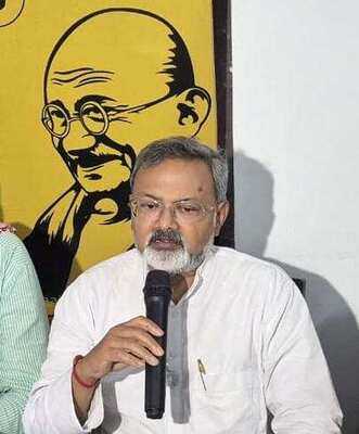 EC should prepare voter list for teachers', graduates' constituencies: Jan Suraaj