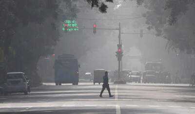 Delhi's Air Quality Shows Slight Improvement but Remains Poor