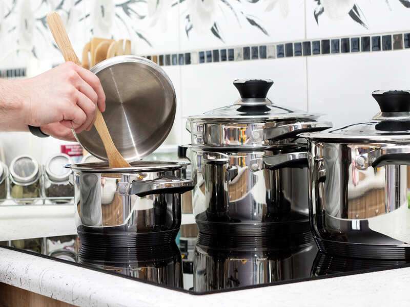 Best and Worst Utensils for Cooking - JKYog Naturopathy Hospital