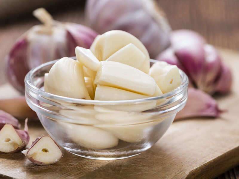10 harmful effects of garlic that you should know | The Times of India