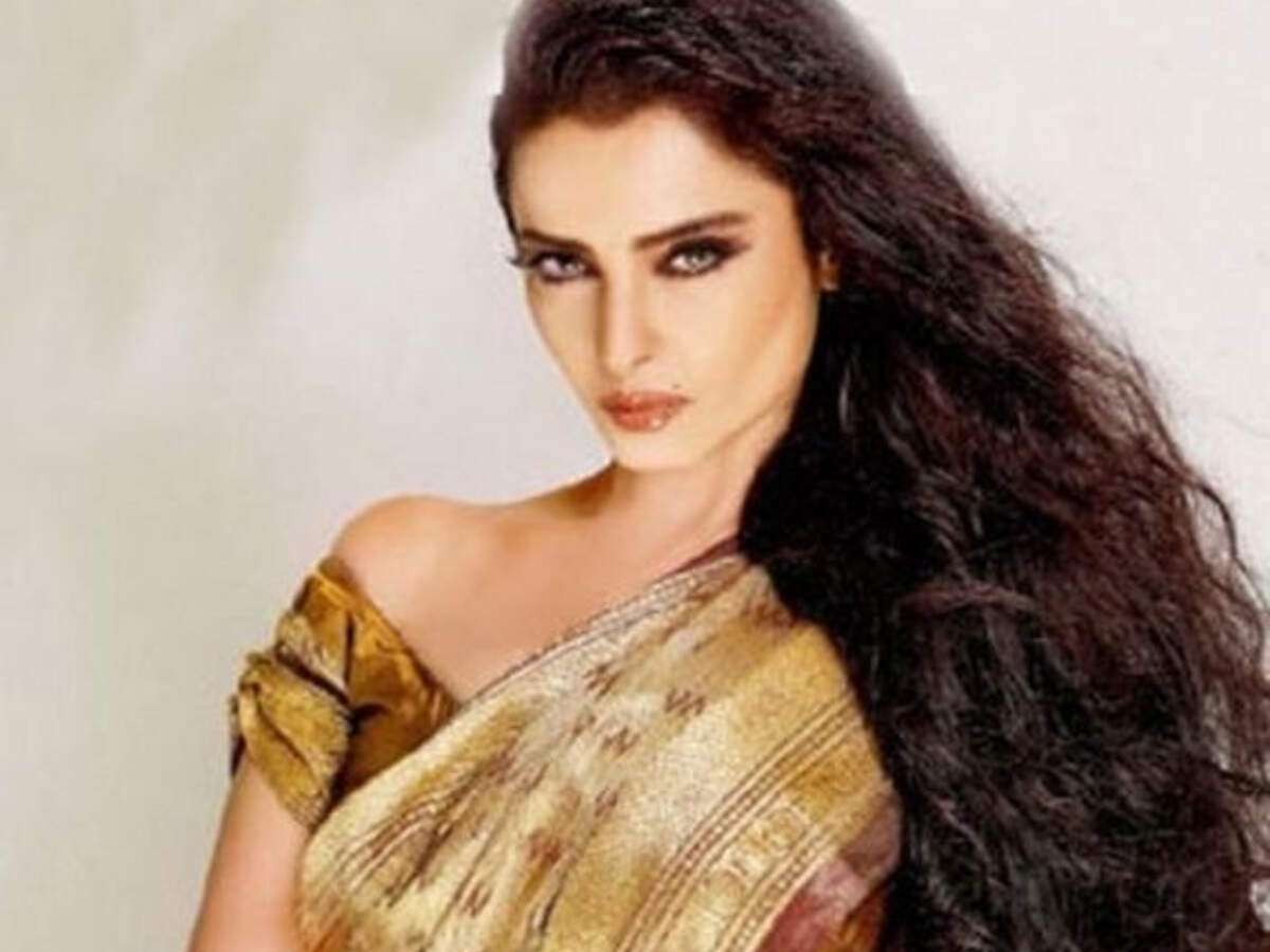The Secret Behind Rekha S Ageless Beauty The Times Of India