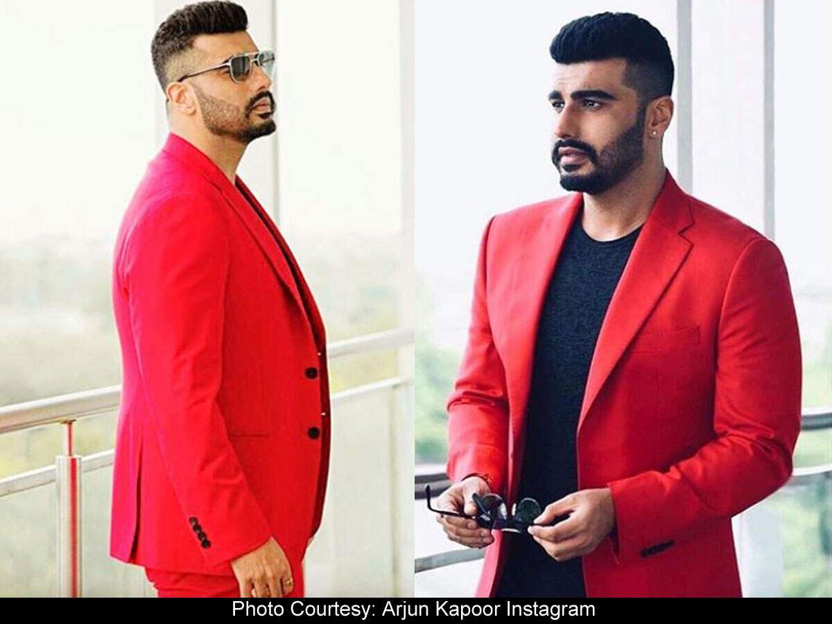 Arjun Kapoor makes a statement as he rocks a fiery red suit with ease Arjun Kapoor makes a statement as he rocks a fiery red suit with ease