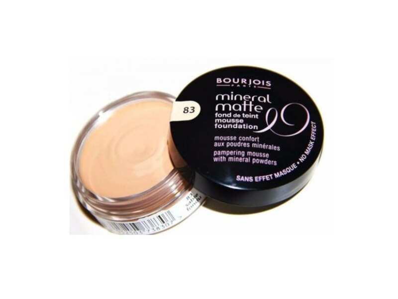 Best mousse foundation for best sale dry skin