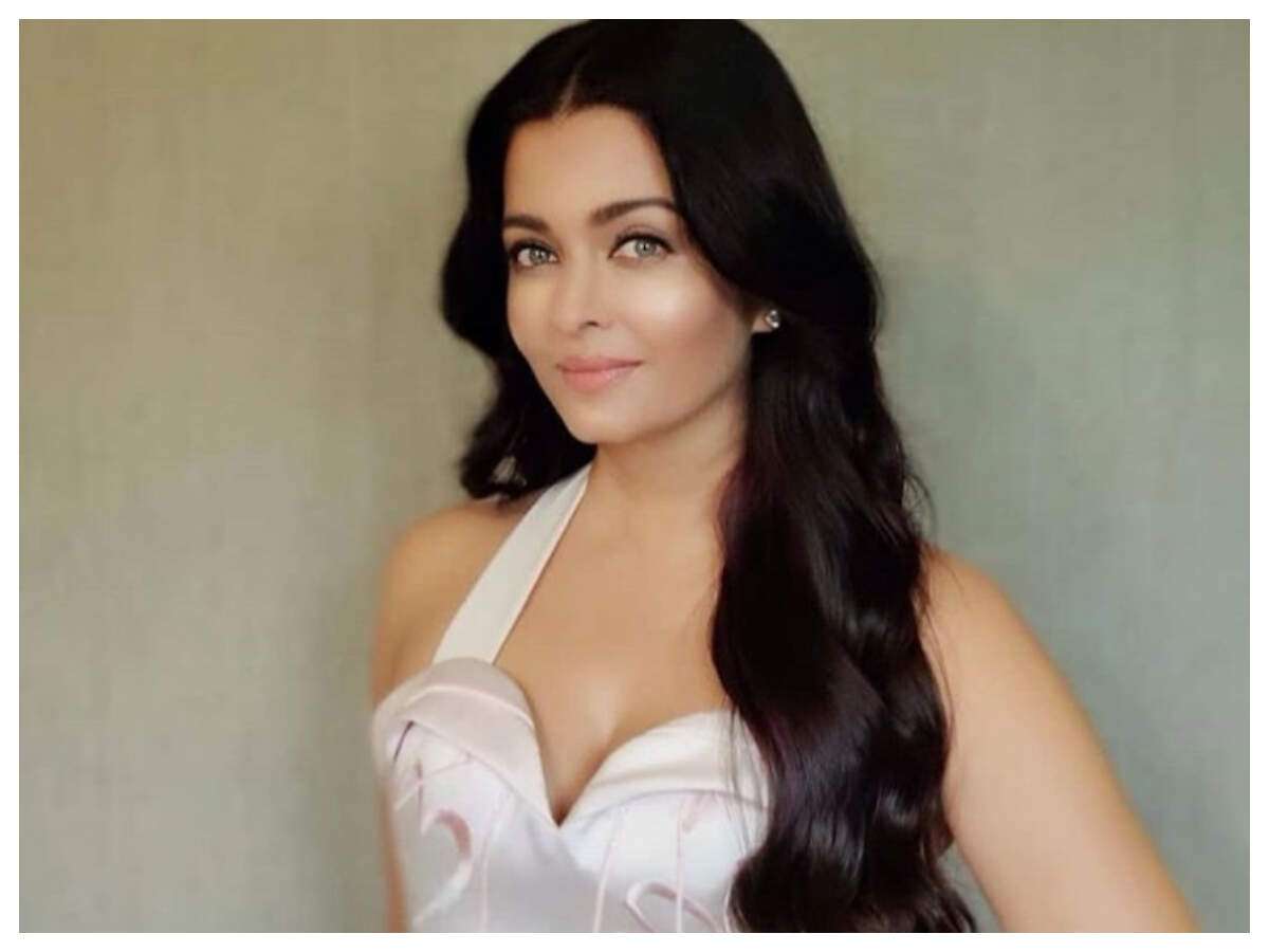 From Shah Rukh Khan To Julia Roberts Amazing Things Celebrities