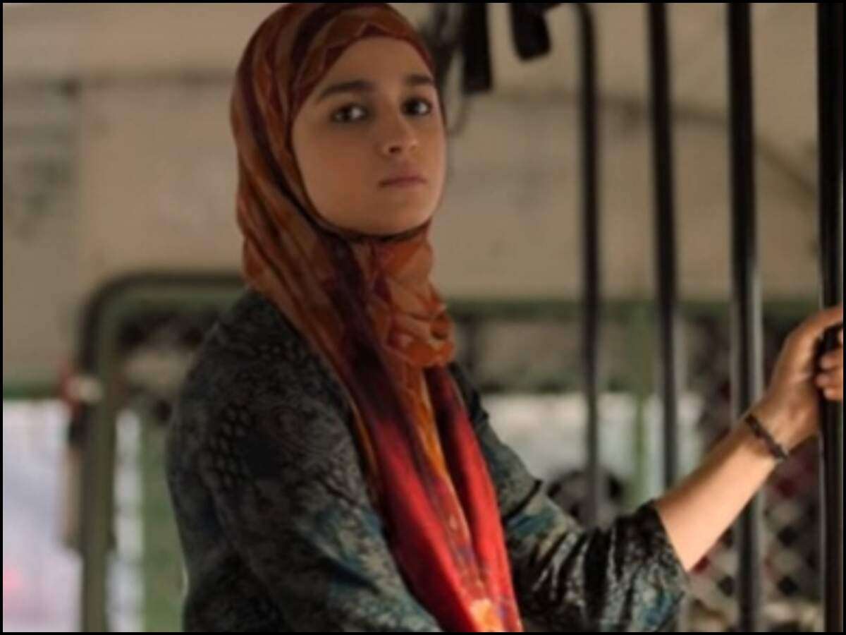 Gully Boy Photos Images Of Gully Boy Times Of India