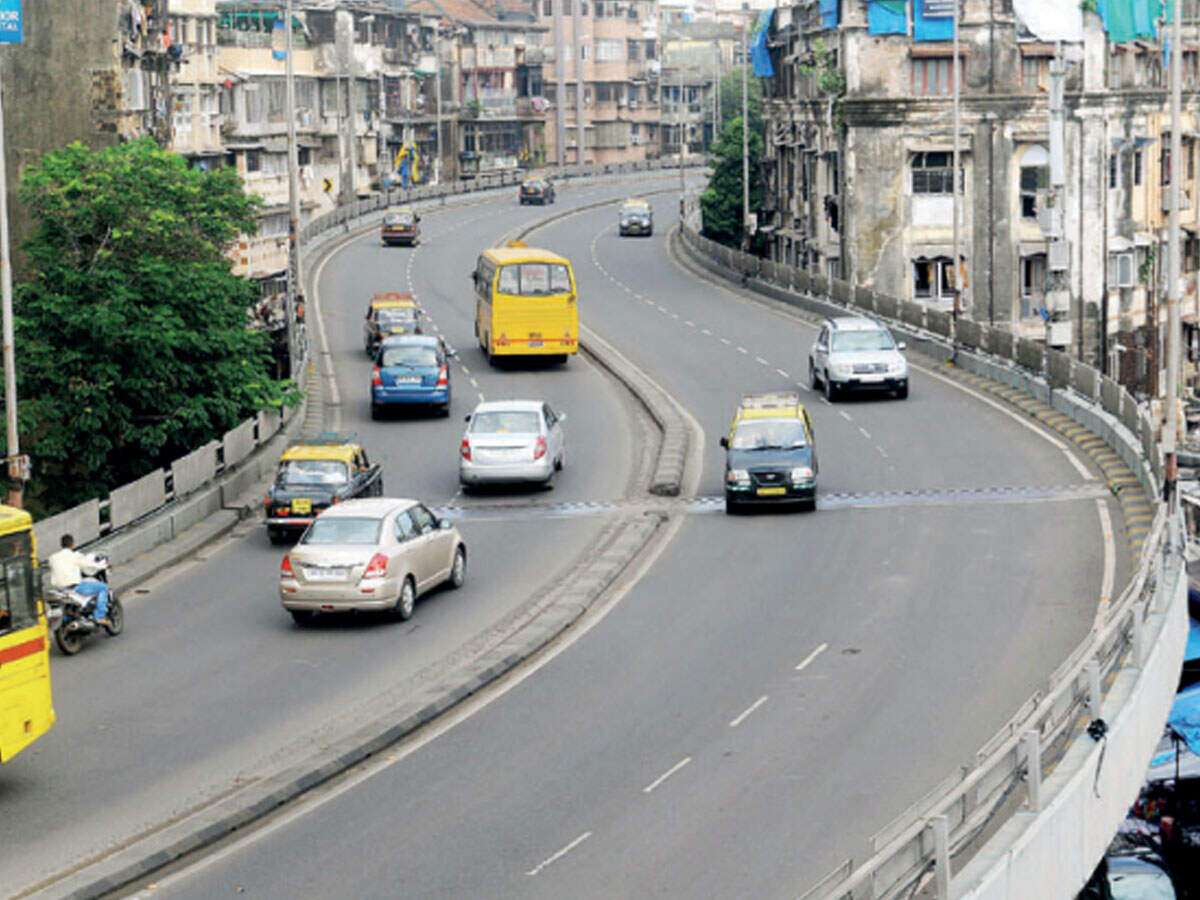 Mumbai: Now, drive at 60kmph on JJ flyover, but just 35 on curves | Mumbai  News - Times of India